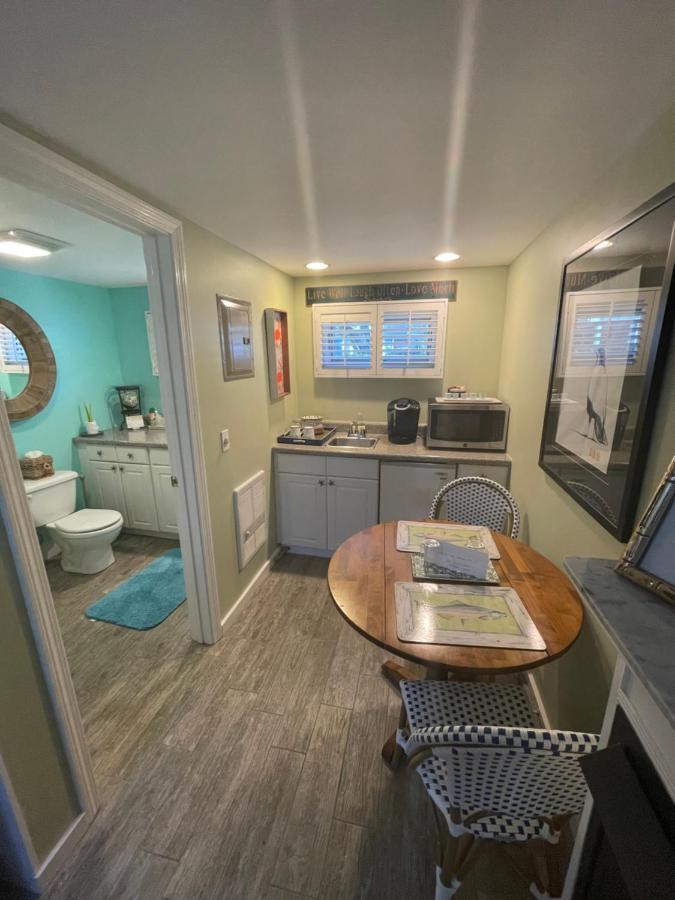 Inn At Cook Street Провинстаун Екстериор снимка