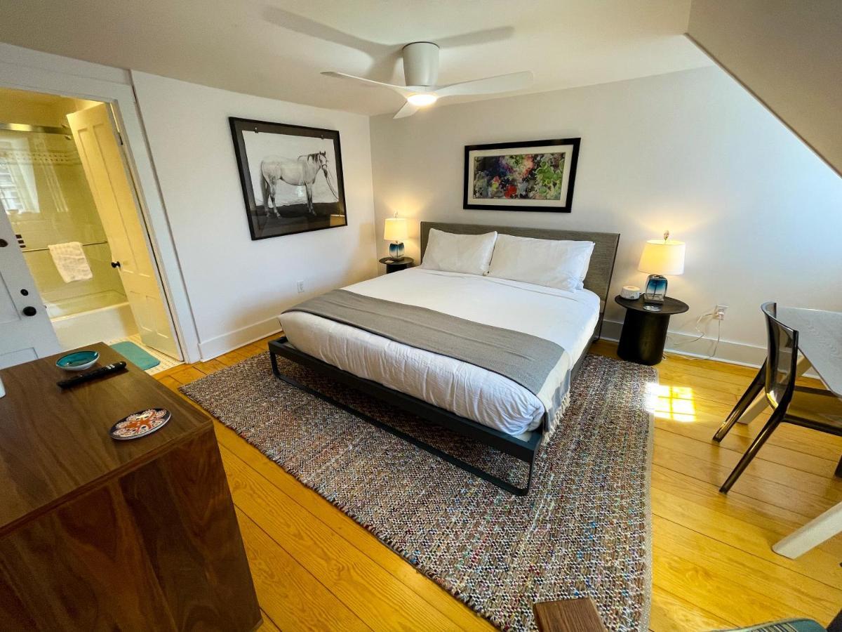 Inn At Cook Street Провинстаун Екстериор снимка