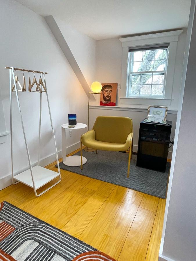 Inn At Cook Street Провинстаун Екстериор снимка
