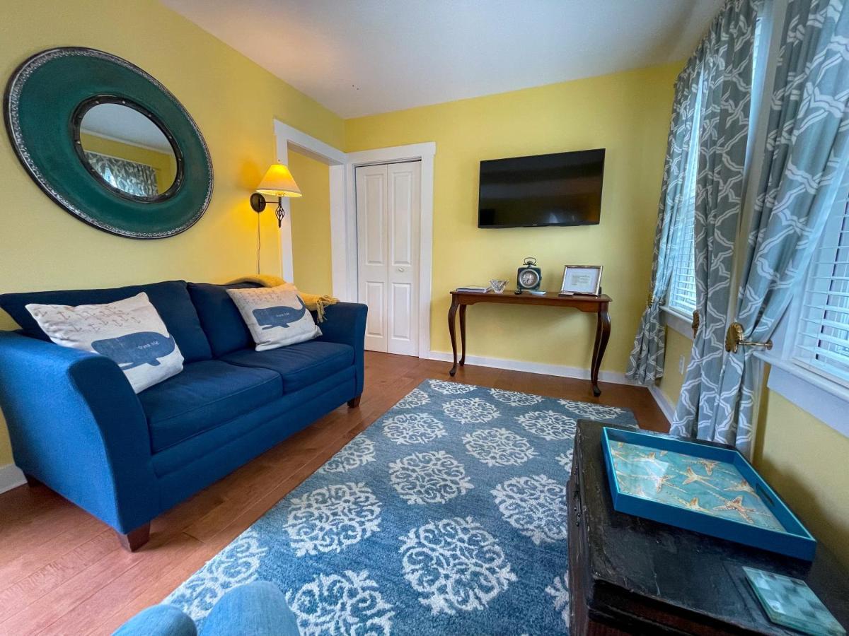 Inn At Cook Street Провинстаун Екстериор снимка