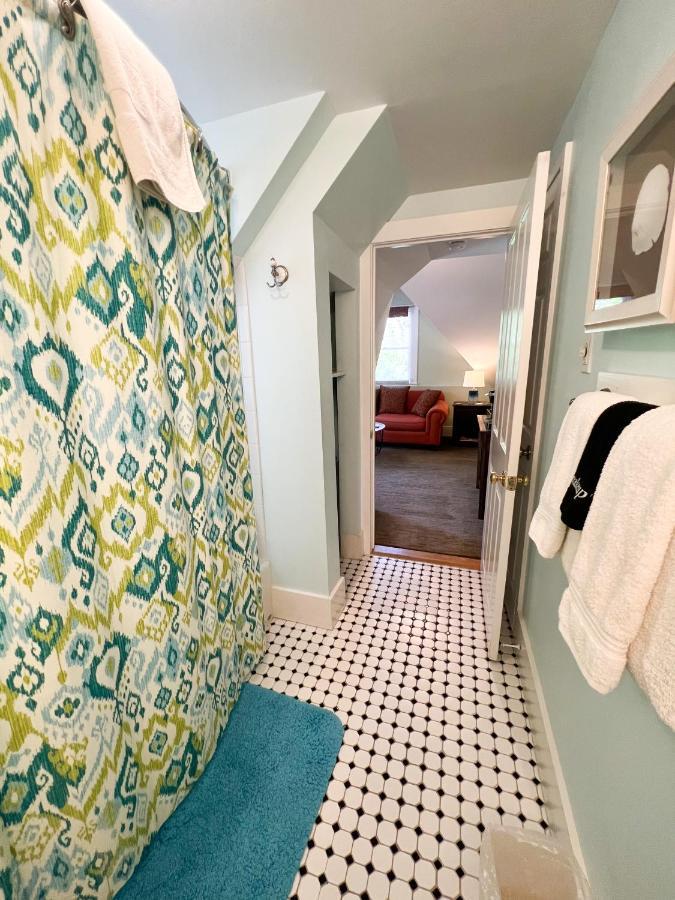 Inn At Cook Street Провинстаун Екстериор снимка
